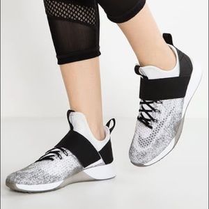 Nike Zoom Training Sneakers